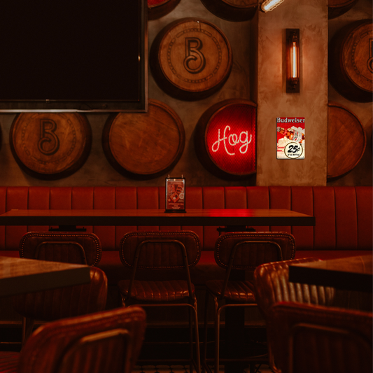 Budweiser 25¢ Bottle Vintage Metal Sign – Bar Decor