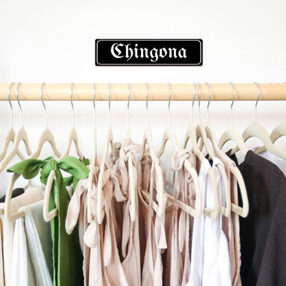 Chingona Metal Sign – Latina Empowerment Wall Decor