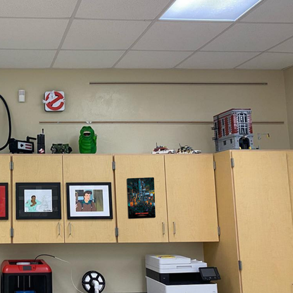 Blade Runner (1982) – Neon Cityscape Tin Sign